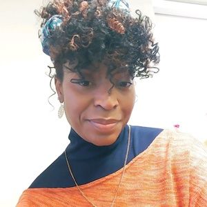 Meet your Posher, Joyce